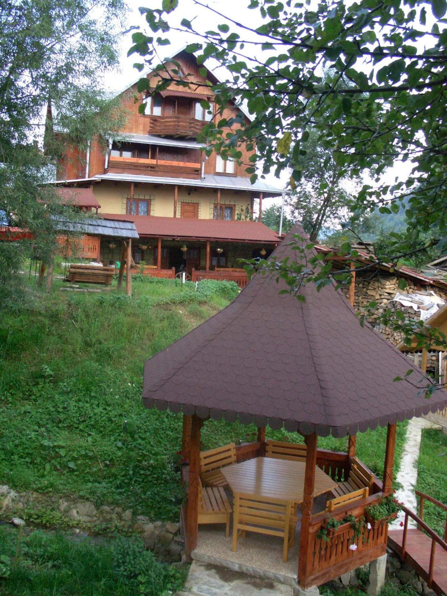 Pension Lucia Bucovina Hotel Vama  Exterior foto